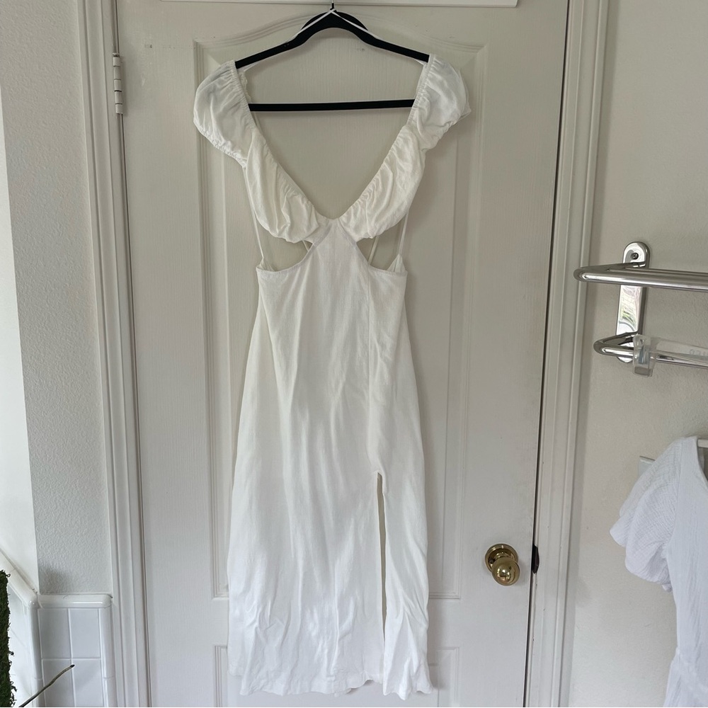 NWOT Romantic White Midi Thigh Slit Backless Dress Cut-Out M Shareen Collections